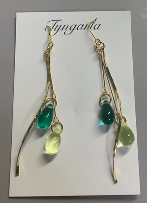 B0A468D8-3FA2-4C60-90AD-A96C2D12444E