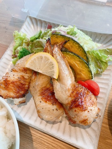 CAA1CF93-DDB6-48CC-B33D-FE9F50F32DAD