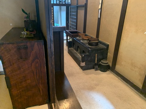 466CD708-821D-4569-9FC2-2D5649A946D4