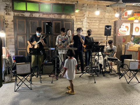 DE2DACF6-0524-4054-8C7D-8FC67860A9AB