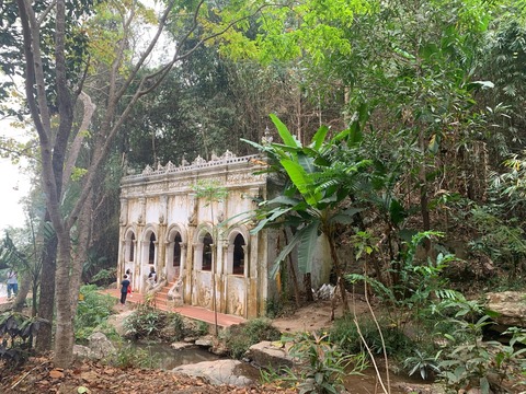 29771DF8-323C-41C4-8E64-CB7A0B88D4BC