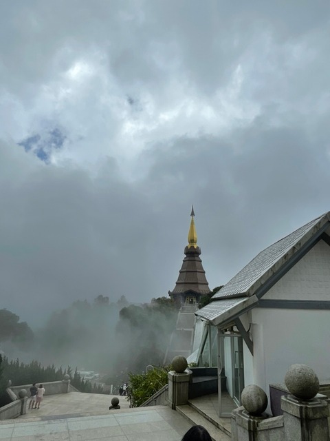 C841AFC1-FDF5-47F5-8CEB-83045BDD0661