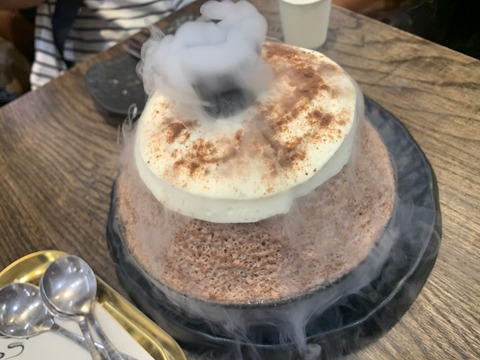 2C028B6F-D66E-44AE-A3EA-21CF637A1F76