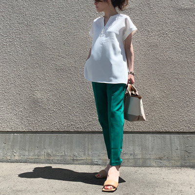 56EA16A6-A8D5-4AB3-AB8C-98341CC10BA3