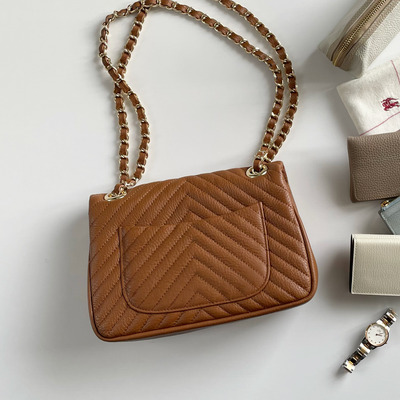 7D309DB5-CF47-4EE2-8375-2A3A59F8FA89