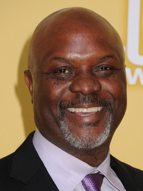 Robert Wisdom