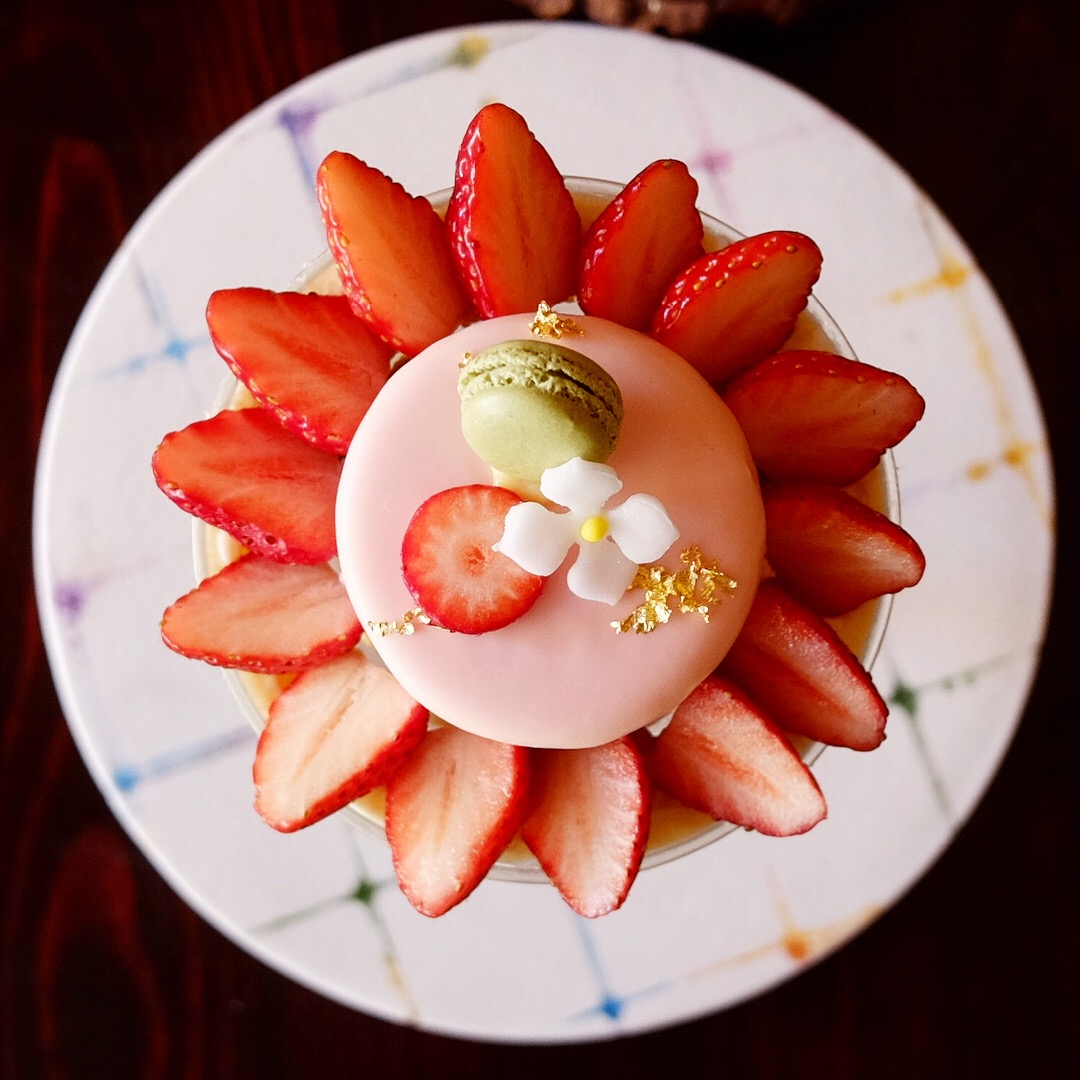 パフェ 中野屋 ハチドリ 1日限定のコラボday メタボギア