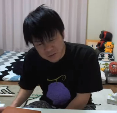 金バエ (3)