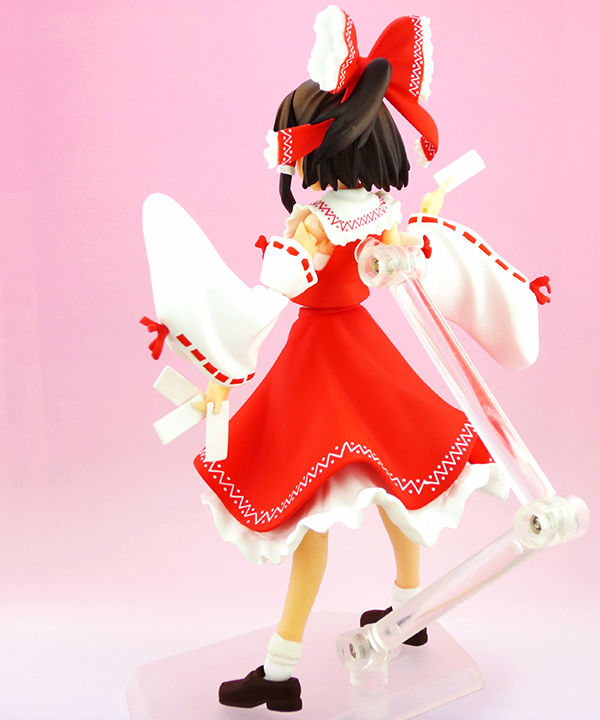 レビュー figma 博麗霊夢 (東方Project) ポーズ編 : アクション