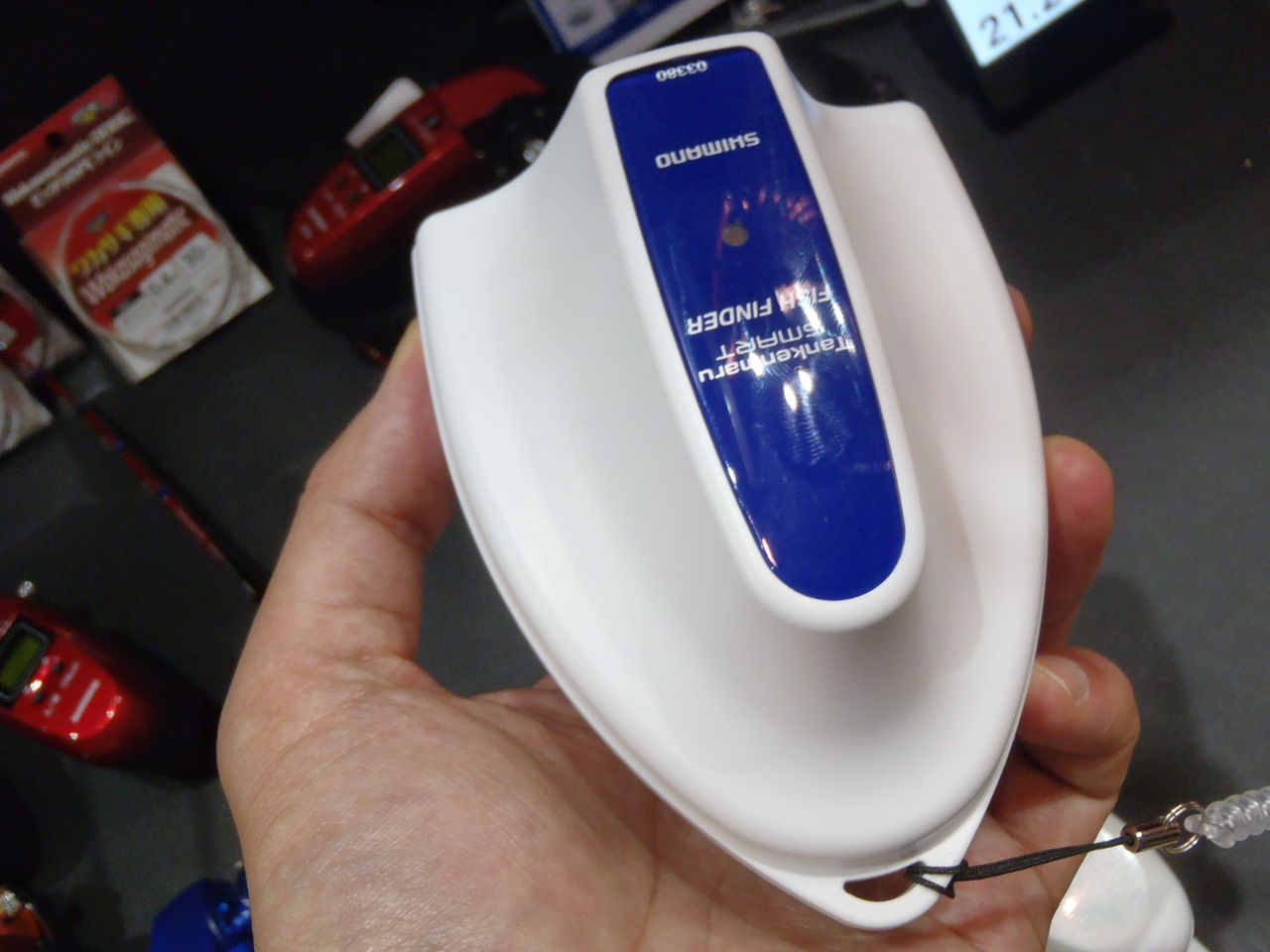 ワカサギ釣りからバス釣りにも スマホ対応魚群探知機が使えそう Namaro Blog ナマローブログ