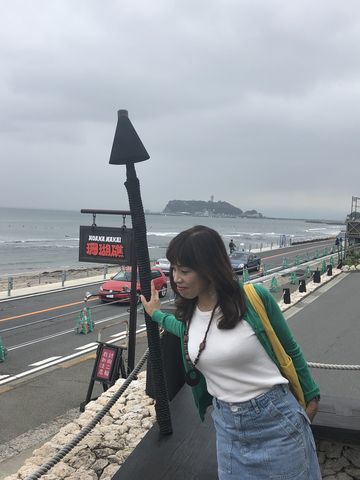 B2001F51-DF3E-4D40-B92A-2F08F08B03D0