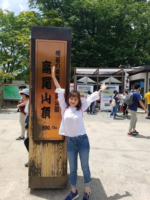 281FA6E0-C8CB-4721-BFFD-126B56E190B4