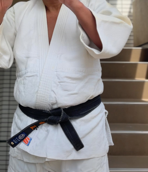 EBEDFF34-CD30-48E4-9ADB-1983CCC0B3E9