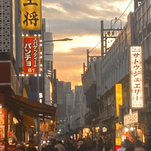C1D8F6FC-CF4E-4FBE-AEE6-C9259A17BAC5