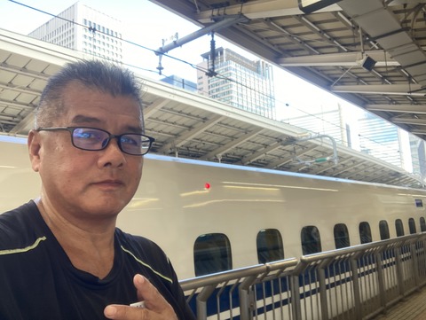 5B34E18A-23C0-4286-B088-DCE1DBEC4CC0