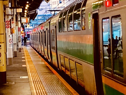 4C46EB9C-5B03-4181-96E3-596F81D73C21