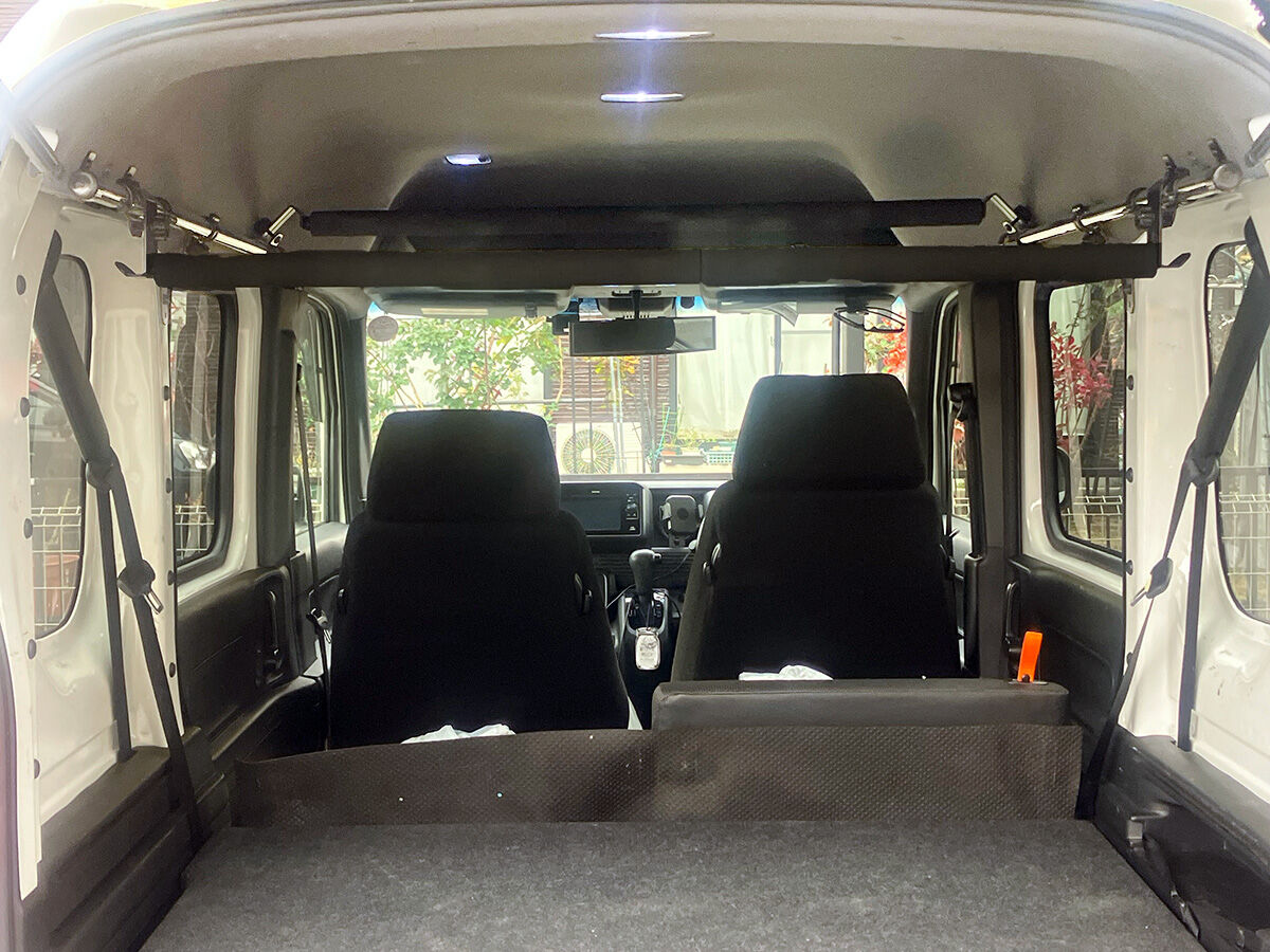 N-VAN穴開け無し車内ラックできました : 車内キャリアのなみのりこぞう