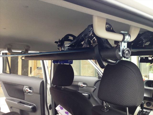 突然ですが Toyota ルミオン 車内キャリア なみのりこぞう スタッフブログ