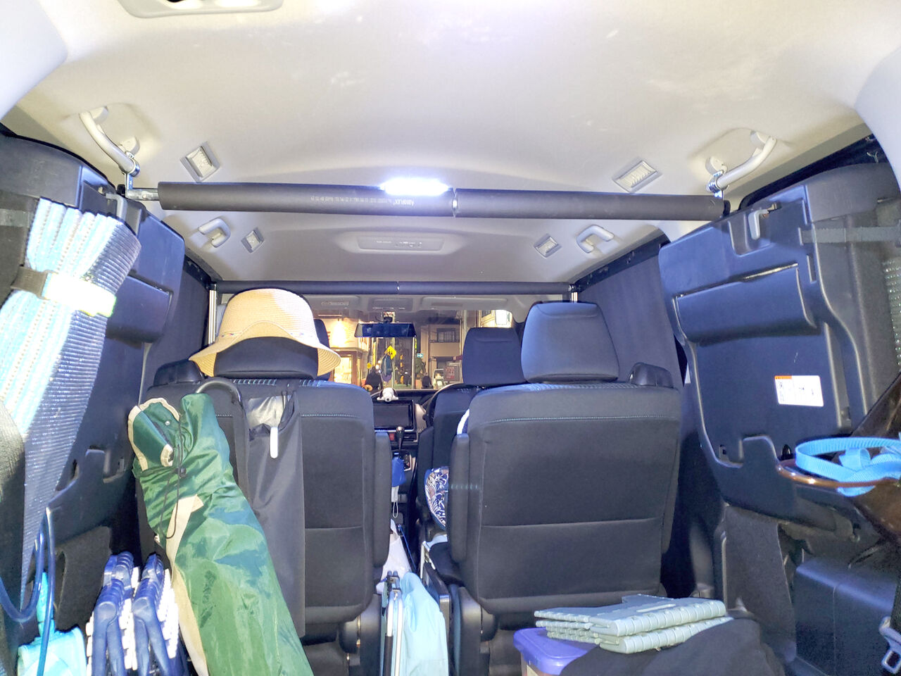 ノア 車内キャリア 縦グリップを使用した取付 なみのりこぞう スタッフブログ ノア 車内キャリア 縦グリップを使用した取付 なみのりこぞう スタッフブログ