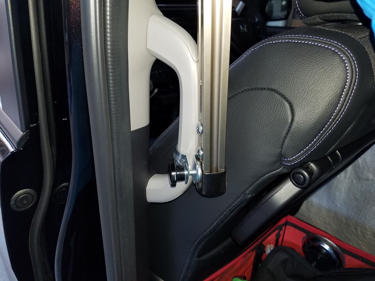 ステップワゴン Rp 車内キャリア取付 なみのりこぞう スタッフブログ ステップワゴン Rp 車内キャリア取付 なみのりこぞう スタッフブログ