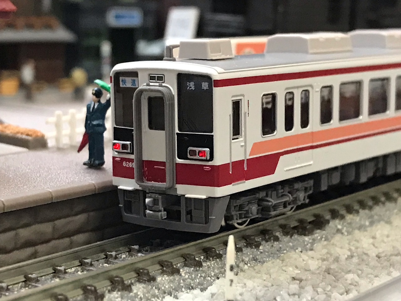 GREENMAX 東武6050型 更新車 入線 : なみとの風
