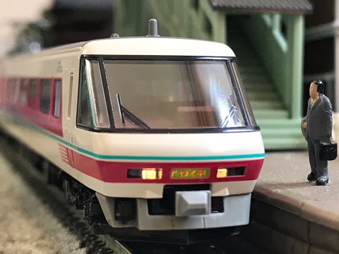 KATO 381系 ゆったりやくも 381系「ゆったりやくも」が入線しました。KATO 10-1451 2022年版