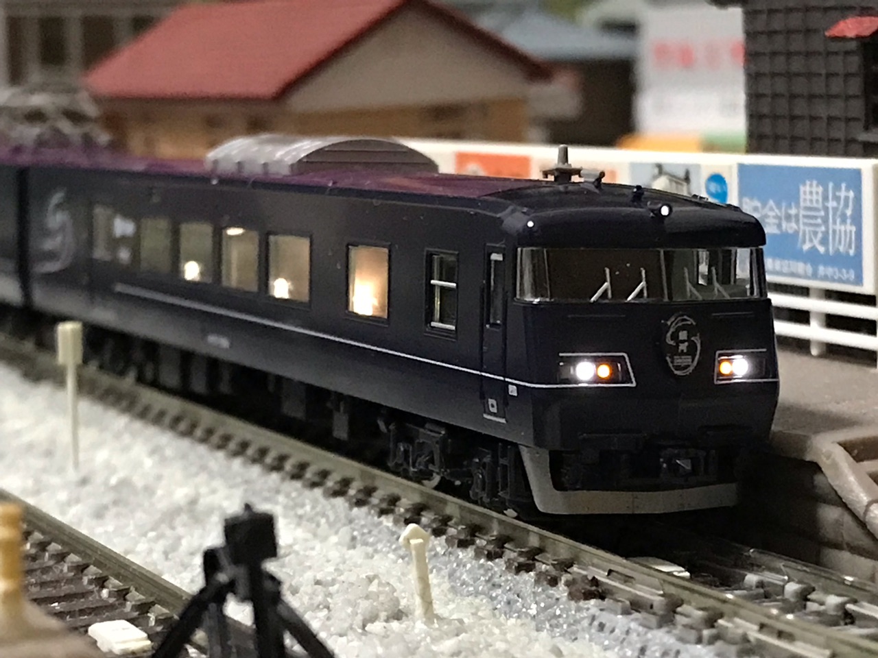 TOMIX 117系7000 WEST EXPRESS 銀河 室内灯整備 : なみとの風 TOMIX 117系7000 WEST EXPRESS 銀河 室内灯整備 : なみとの風