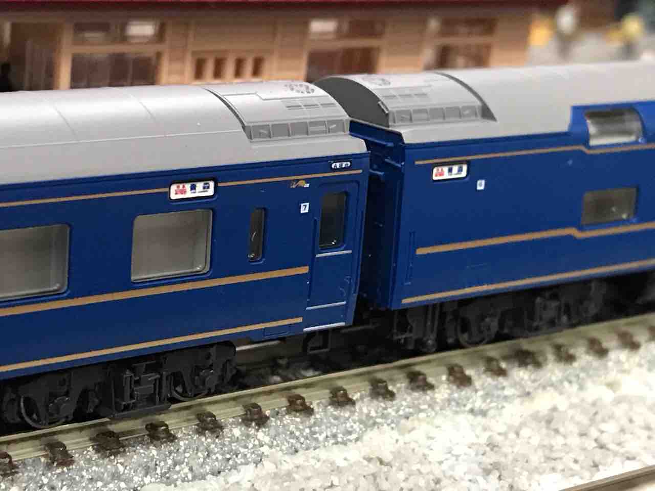 KATO 24系寝台特急「あけぼの」基本+増結セット KATO 24系寝台特急「あけぼの」 3両増結セット 品番：10-823