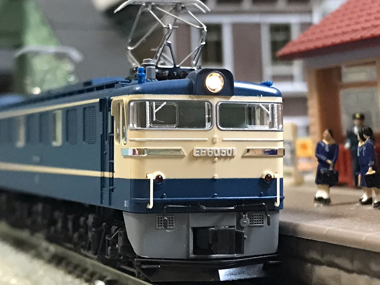 KATO [3094-4] EF60 500番台 特急色 (Nゲージ 動力車) – 天賞堂