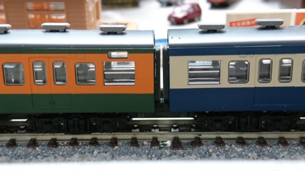 TOMIX JR 113 2000系近郊電車 (湘南色) 6両 JR 113-2000系近郊電車(JR東海仕様)基本セット｜製品情報｜製品