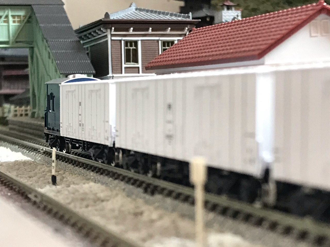 TOMIX レサ10000系「とびうお・ぎんりん」 : なみとの風