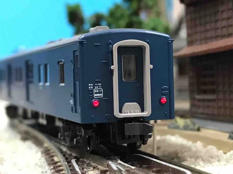 a04a6b79-s.jpg