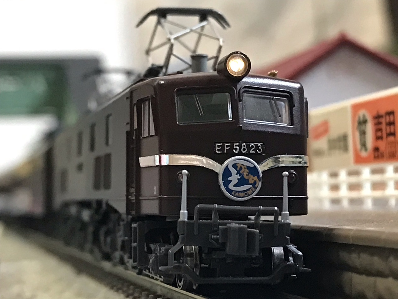 KATO EF58 特急「かもめ」中期編成 : なみとの風