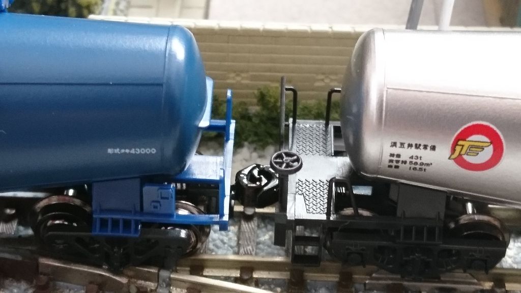 KATO タキ43000(日本石油輸送)入線 : なみとの風 KATO タキ43000(日本石油輸送)入線 : なみとの風