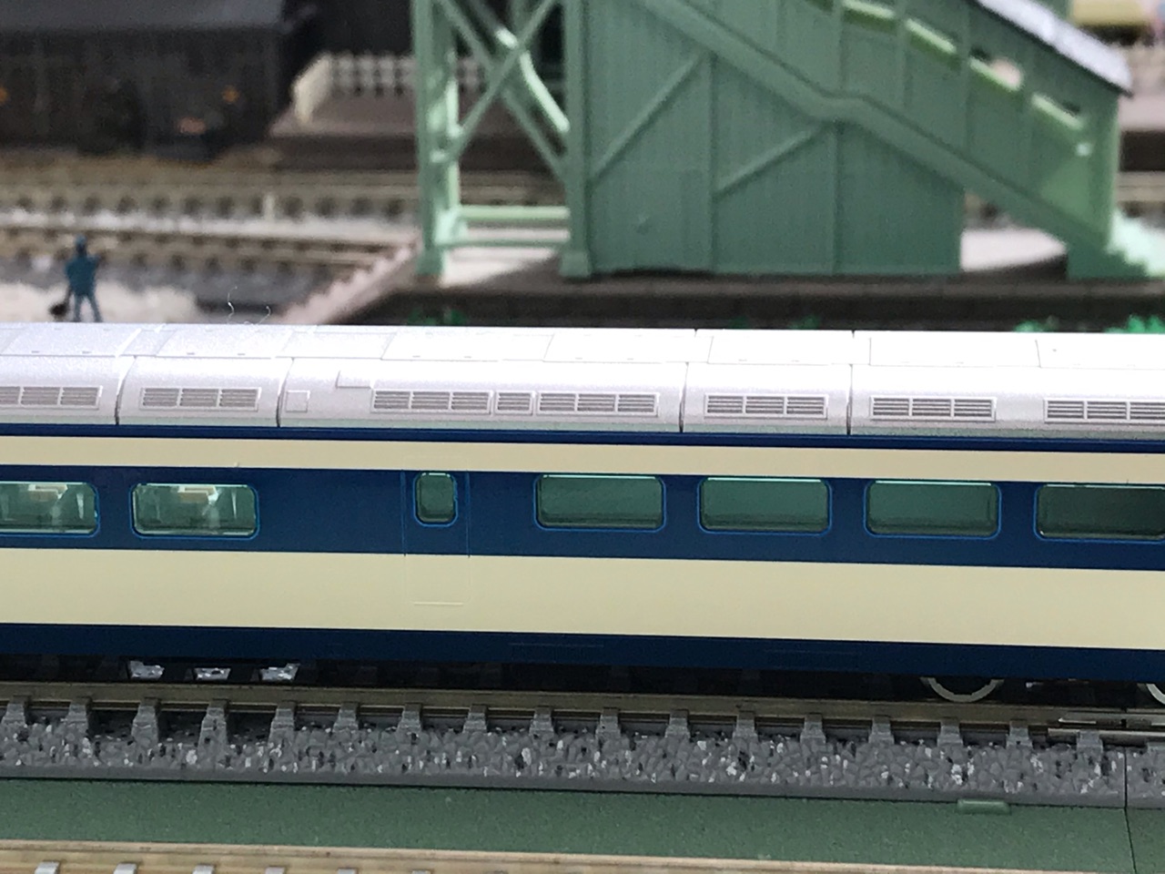 TOMIX 0系 東海道・山陽新幹線（大窓初期型）入線 : なみとの風