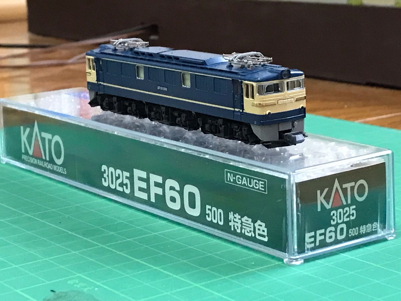 KATO EF60 500番台 特急色 : なみとの風 KATO EF60 500番台 特急色 : なみとの風