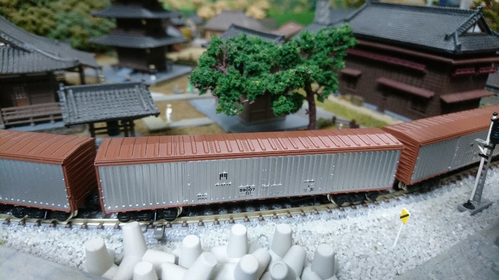 TOMIX ワキ50000 入線 : なみとの風