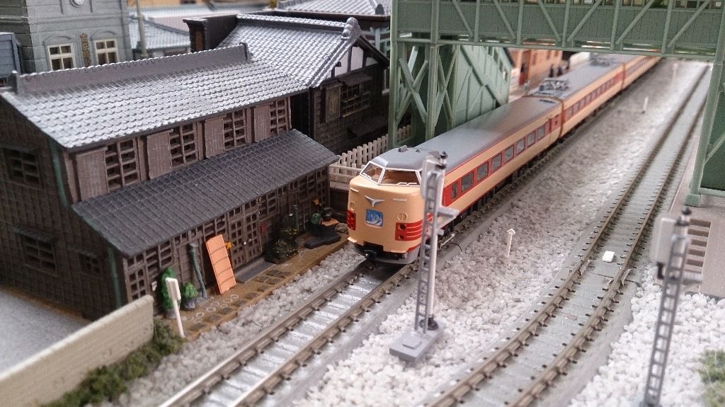 TOMIX 381系100番台 特急「くろしお」 : なみとの風 TOMIX 381系100番台 特急「くろしお」 : なみとの風