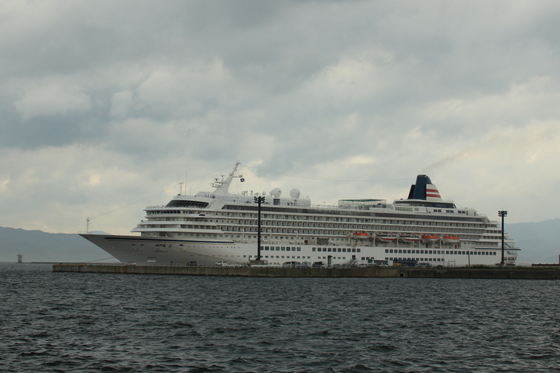 32b87610.jpg