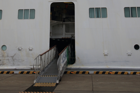 9b547097.jpg