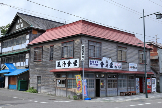 9f6a8910.jpg