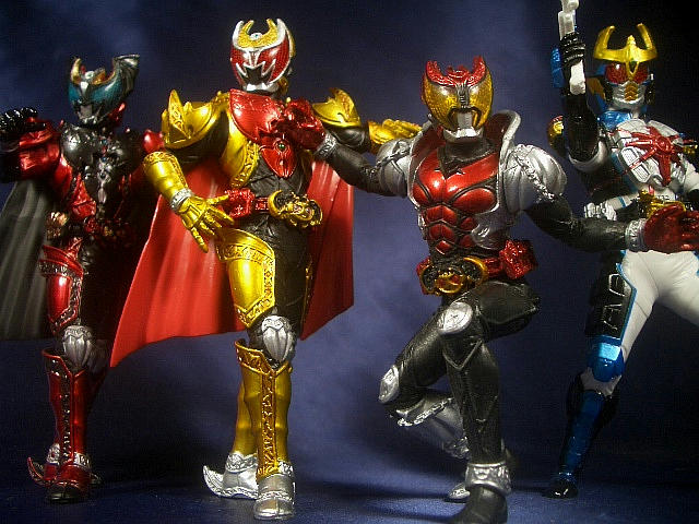 皇帝 ゴールデンフィーバー バンダイ ｈｄｍ創絶 仮面ライダーキバ 電王 なななな
