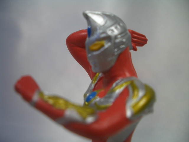 狙われない街 ｈｇウルトラマン４７ なななな