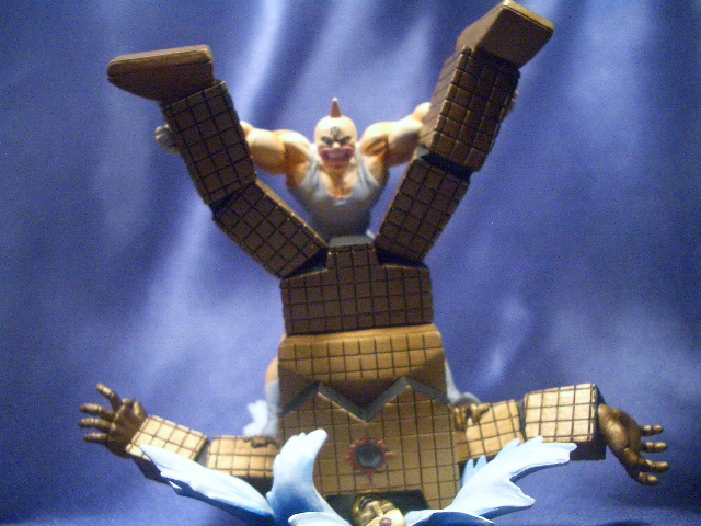 出るか？！新必殺技～メディコス超像革命フィギュアコレクション