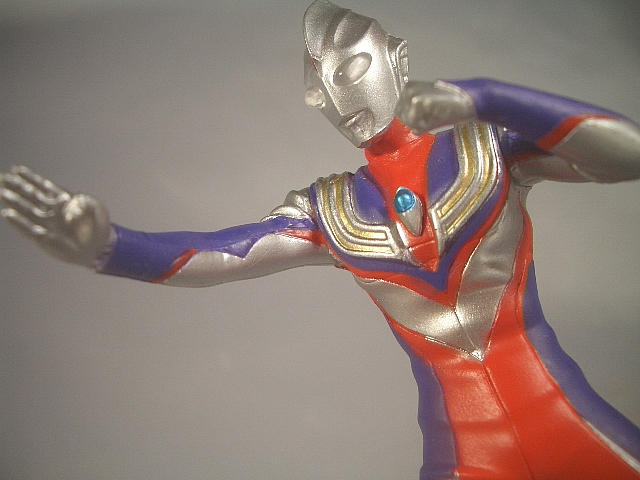 ウルトラマンエース(グリッターVer.) HDM 創絶 超ウルトラ8兄弟 後編 通販