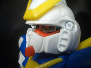 翼よ！再び～元祖SDガンダム V2ガンダム～ : なななな、