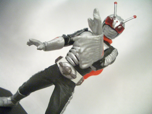 戦いの時は来たり！技は赤心小林拳～バンプレスト 仮面ライダー