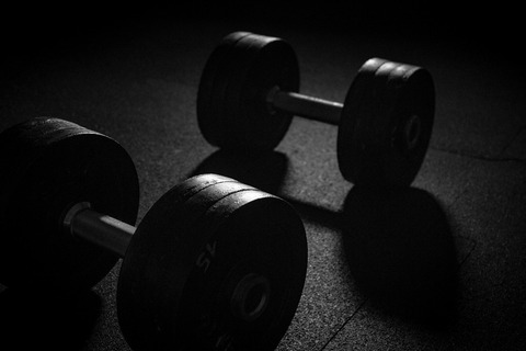 dumbbell-g4595c9df0_1280