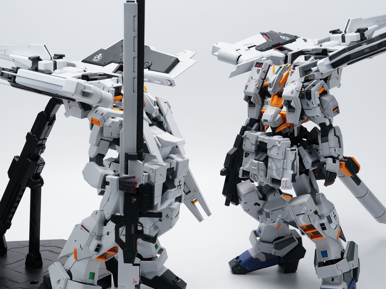 MGヘイズルアウスラ ギガンティックアーム02(完成） : 続・七式ガンプラ部