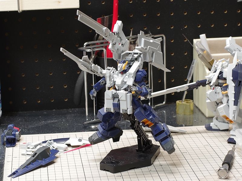 Hguc ガンダムtr 1ヘイズル製作記03 延長加工 ハンドパーツ 続 七式ガンプラ部 Hguc ガンダムtr 1ヘイズル製作記03 延長加工 ハンドパーツ 続 七式ガンプラ部